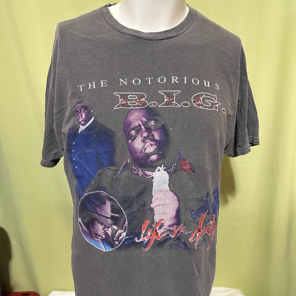 The Notorious B.I.G. Biggie Smalls Hip Hop Men's Distressed Black Shirt Medium